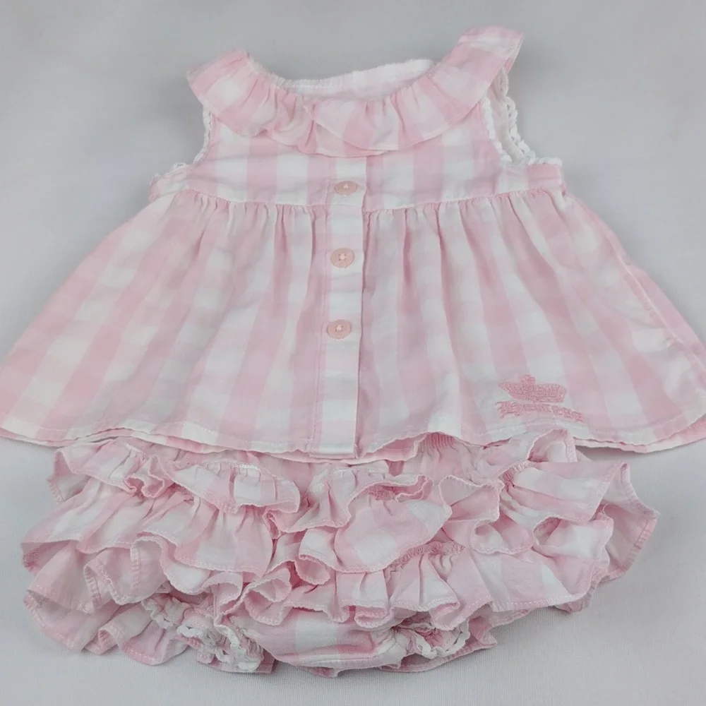 Juicy Couture Light Pink Gingham Ruffled Dress And Pants Set.